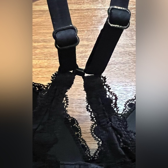 NWT Aerie black lace convertible wireless lightly padded Bra 34C - Picture 4 of 7